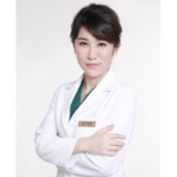  杨艺 